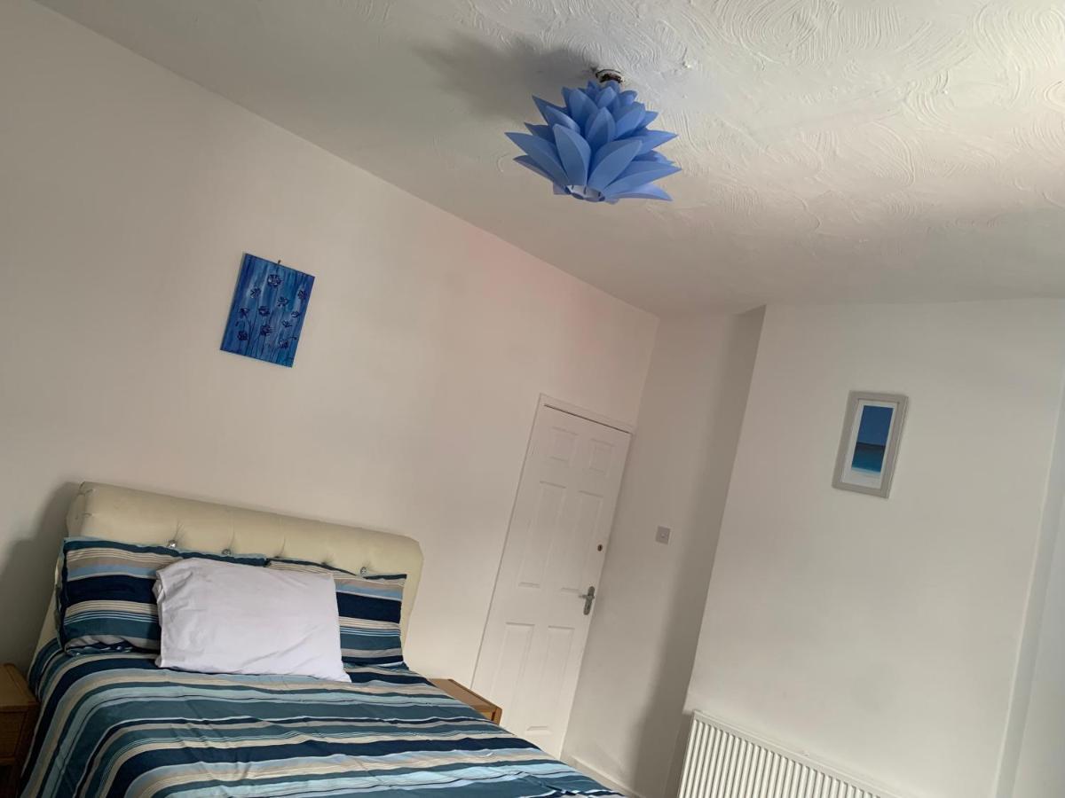 Starlight Self Service Accommodation Лей Экстерьер фото